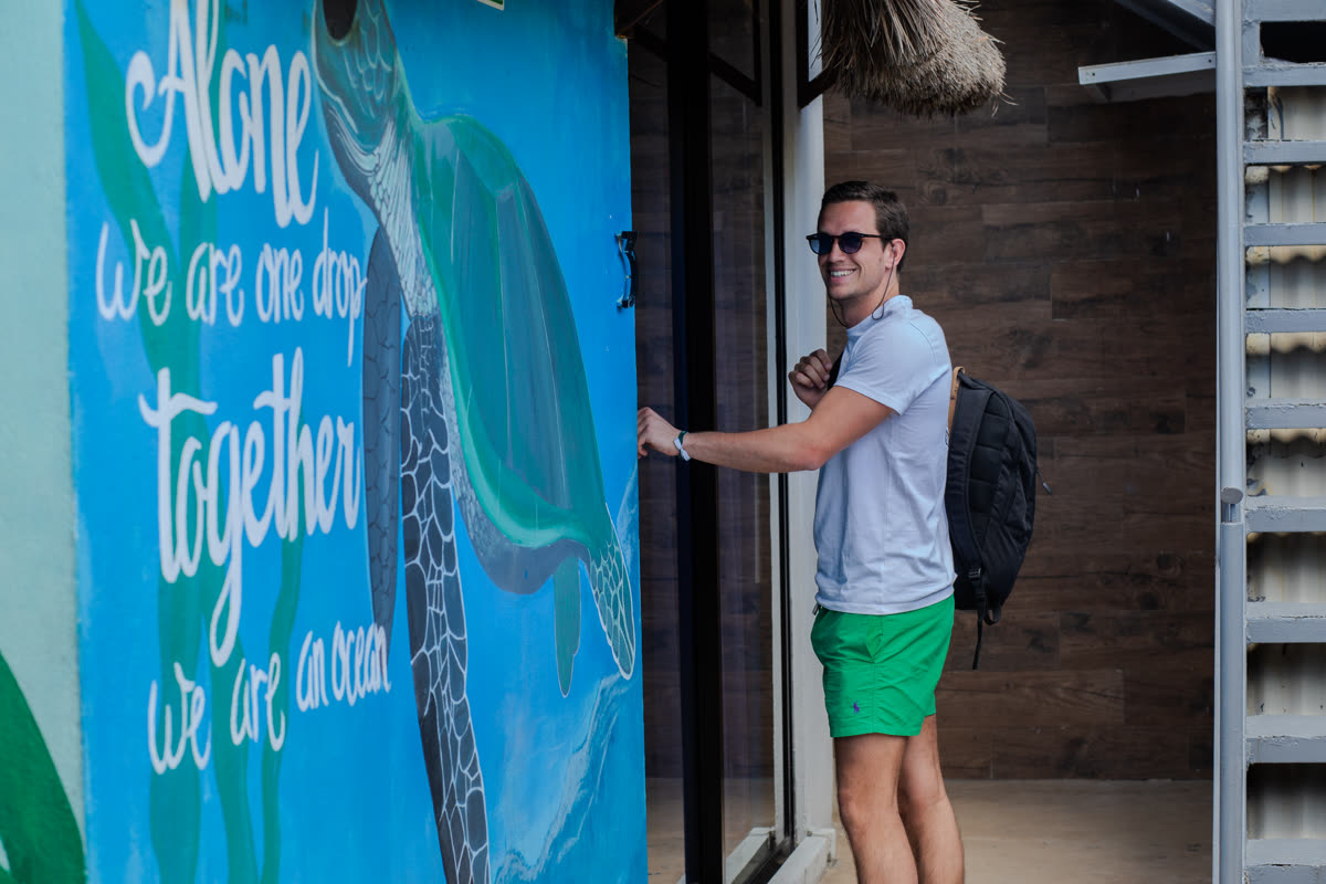 Maui Hostels Playa del Carmen – common area near 5th Avenue