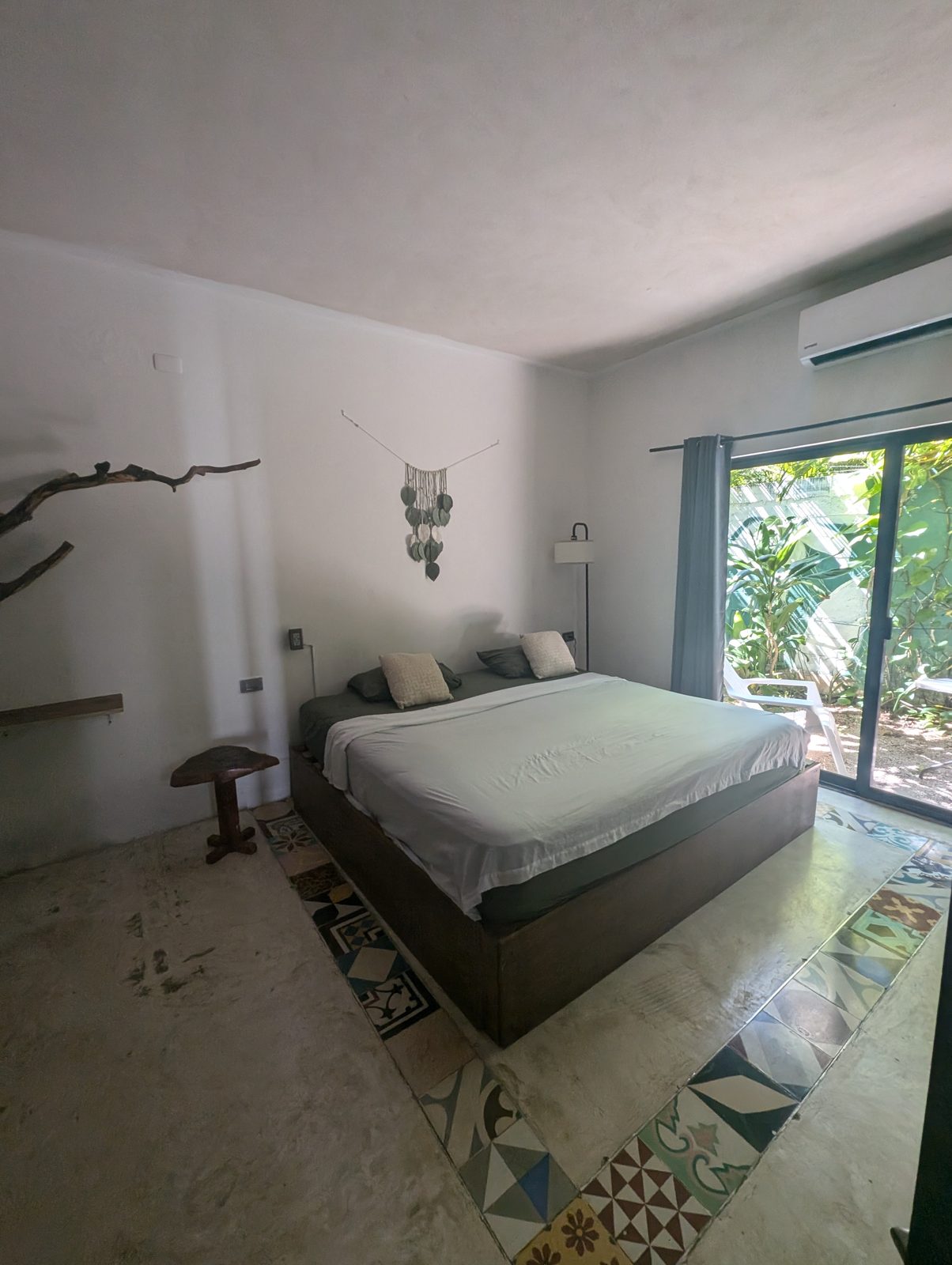 Room 5