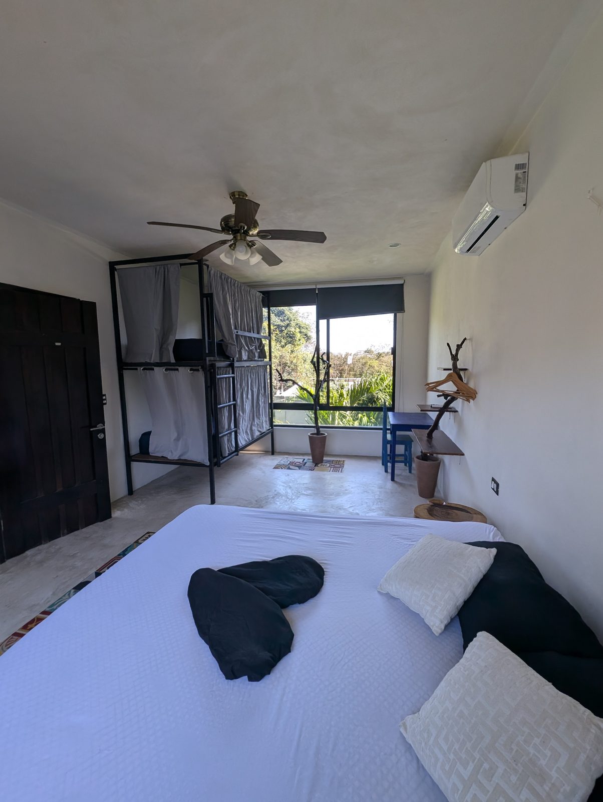 Room 7